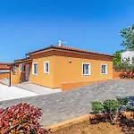 Amazing Home In Pula With Kitchen